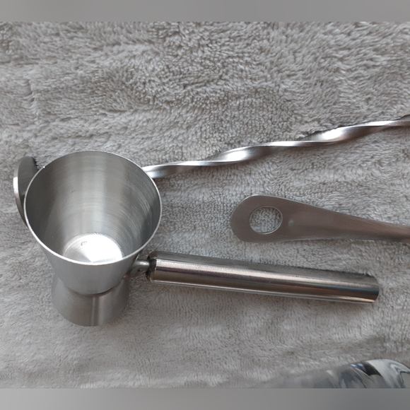 Bullware Bar Accessory Cocktail Kit Gift Set - Picture 10 of 14